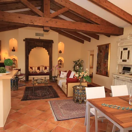 Casa Sultana Lägenhet *